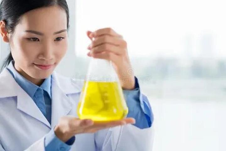 Hotspot Matrix và 2 kiểu áo hot nhất hè này: Giá chưa đến 100k mà giúp vóc dáng thon thả